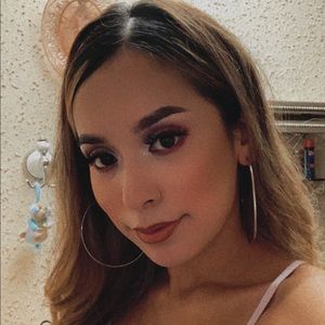 Meet your Posher, Roberta